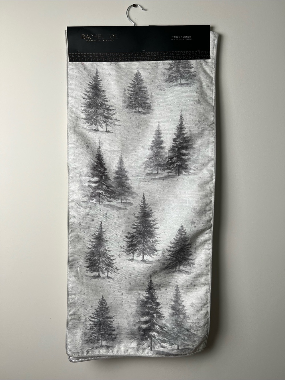 NWT RACHEL ZOE table runner Christmas tree pattern 16” X 72”